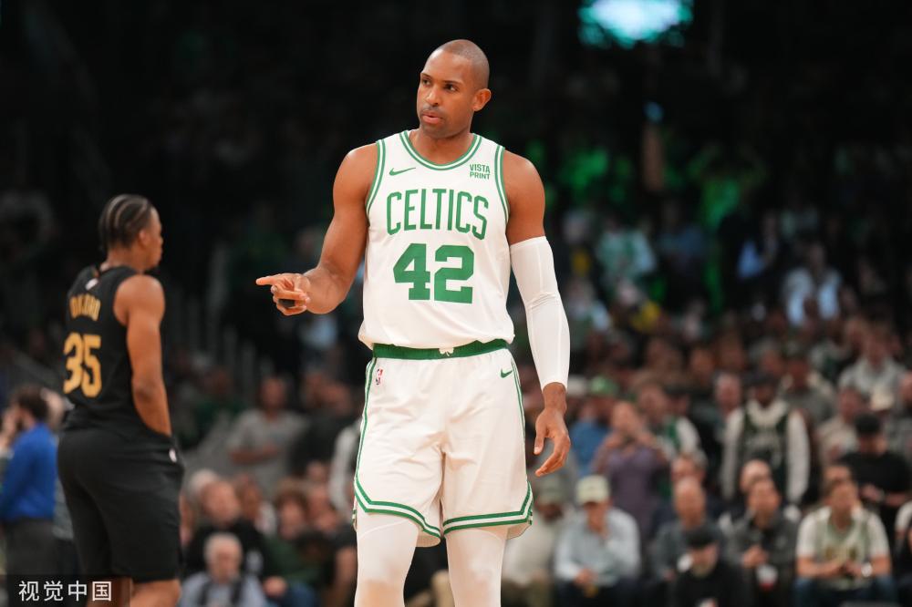 帮助马刺以 帮助马刺以