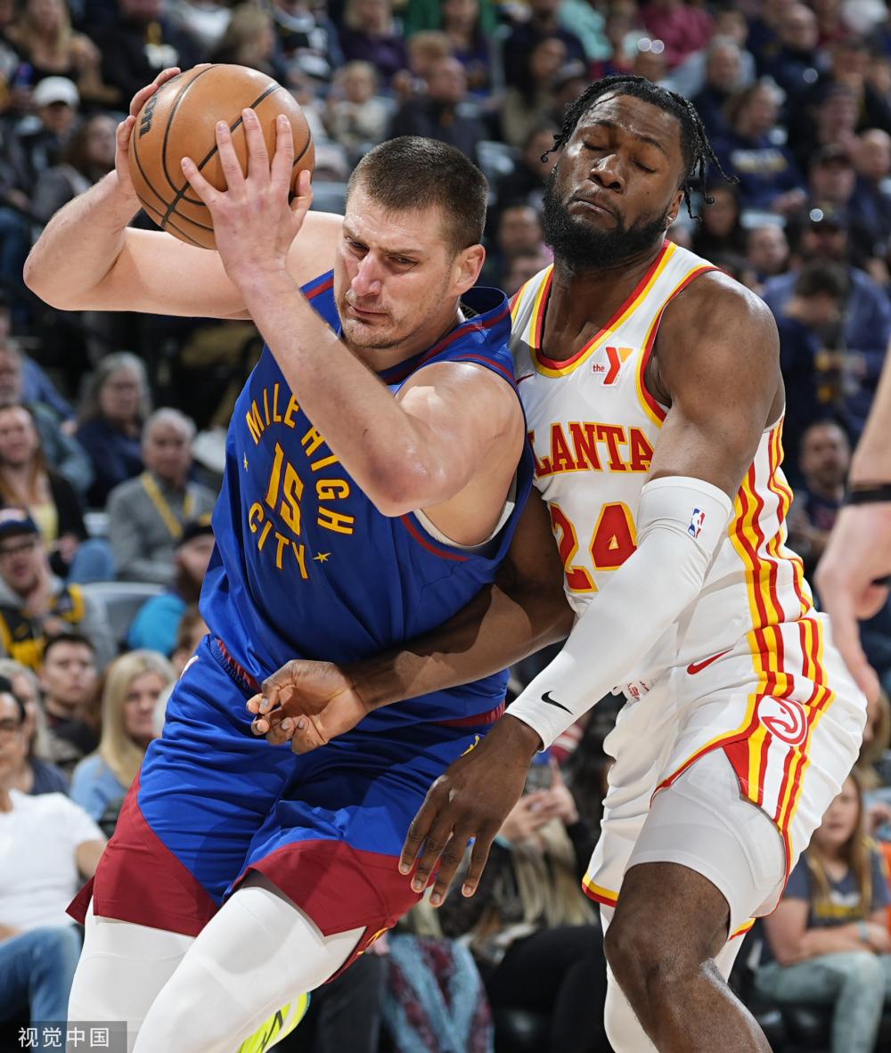 该国一跃成 该国一跃成