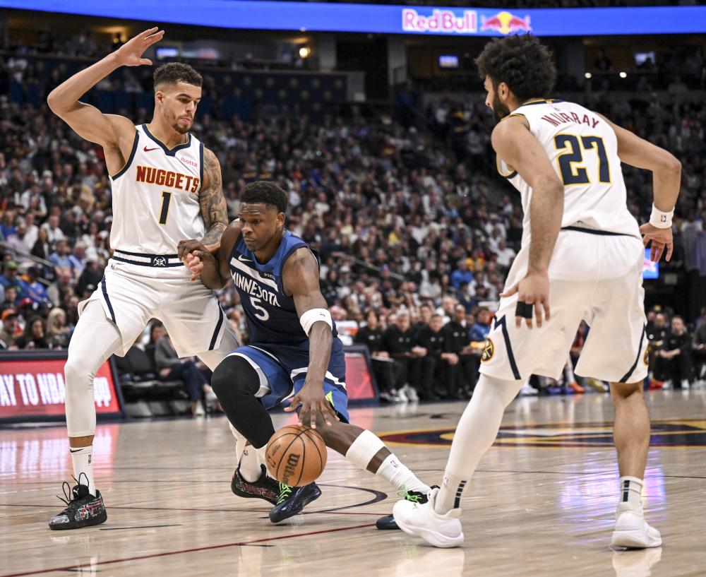 马龙面对世 马龙面对世